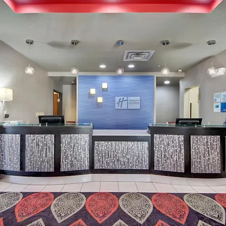 Holiday Inn Express And Suites Oklahoma City North By Ihg-2