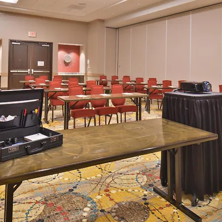 Crowne Plaza Shenandoah - Woodlands Area By Ihg-3