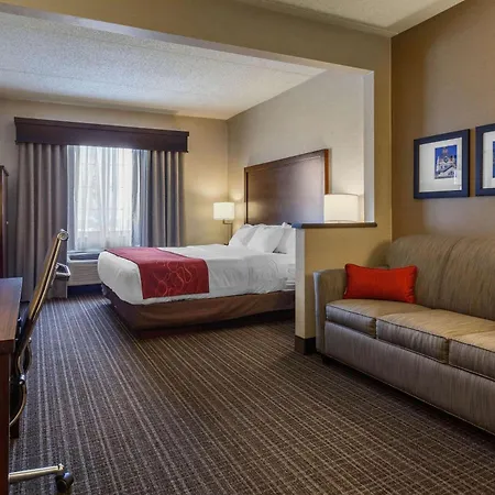 Comfort Suites Green Bay West-2