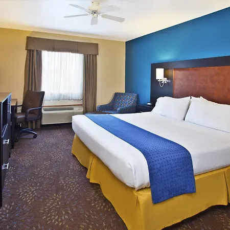 Holiday Inn Express Mackinaw City By Ihg-2