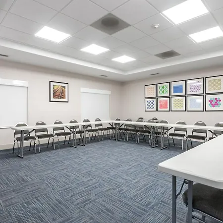 Holiday Inn Express Hotel & Suites Lagrange I-85 By Ihg-3
