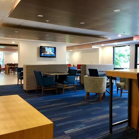 Holiday Inn Express Great Barrington By Ihg-2