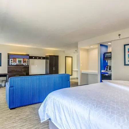 Holiday Inn Express & Suites Longview North By Ihg-3