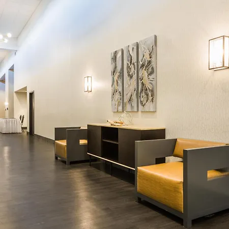Holiday Inn Roanoke Airport - Conference Ctr By Ihg-2