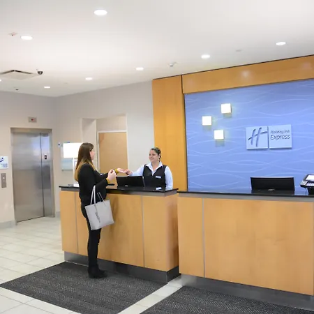Holiday Inn Express Stamford, An Ihg Hotel-3