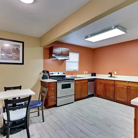 Captains Quarters Inn-3