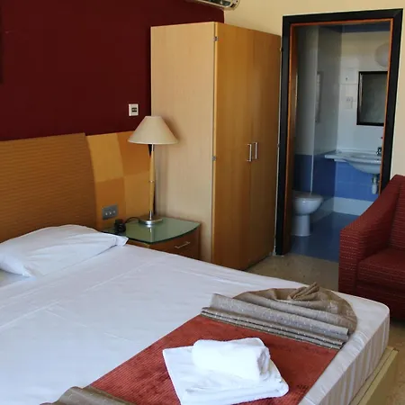 The St. George'S Park Hotel-3
