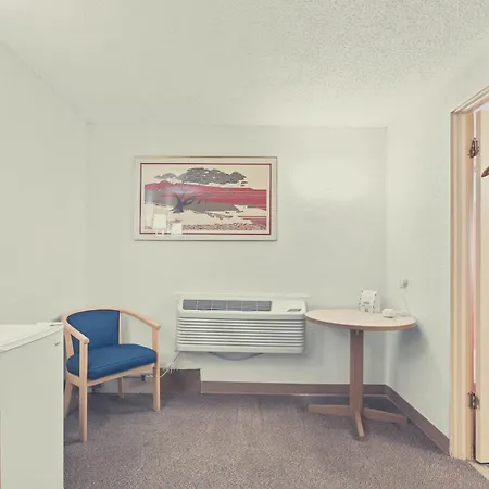 Stardust Motel Wallace-3