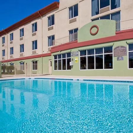 Holiday Inn Express Hotel & Suites Live Oak By Ihg-2