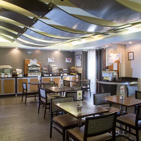Holiday Inn Express & Suites - Oxford By Ihg-3
