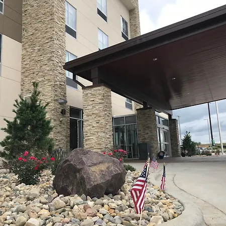 Holiday Inn Express & Suites - Hannibal - Medical Center-2
