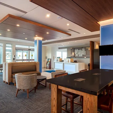 Holiday Inn Express & Suites - Beloit By Ihg-2