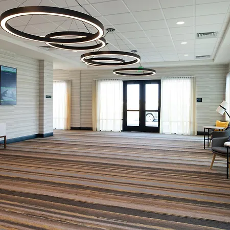 Holiday Inn & Suites - Idaho Falls By Ihg-2