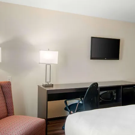 Econo Lodge Inn & Suites Springfield Main Street-2