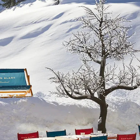 Ecrin Blanc Resort Courchevel - Aquapark-3