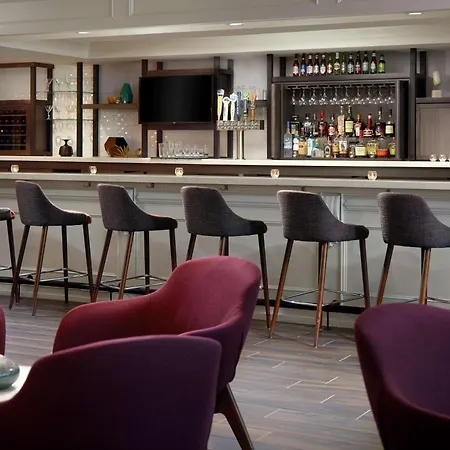Hilton Garden Inn Atlanta-Buckhead-2