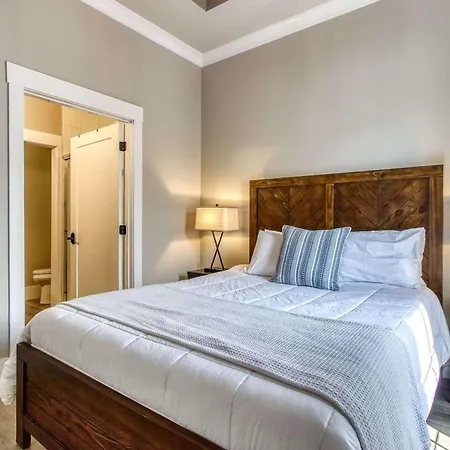 The Historic Central, A New Hotel Collection Property-2