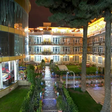 Park Star Hotel In City Centre-3
