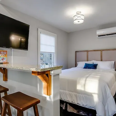 Austin Bungalow-3