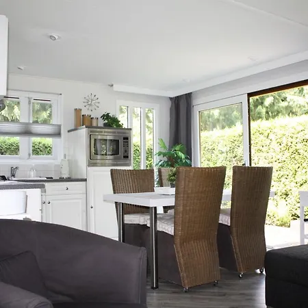 Chalet De Vrijheid-2