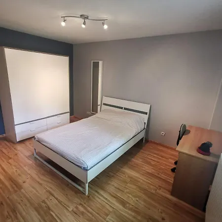 Chambre d'hôte dans une maison avec parking privée-3