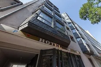 Hotel An Der Koe Duesseldorf-3
