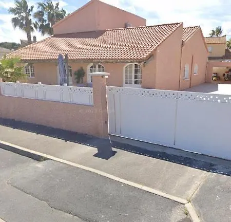 Chambre Queen -Size Double,N1, A 300M De La Plage,Clim,Wifi-2