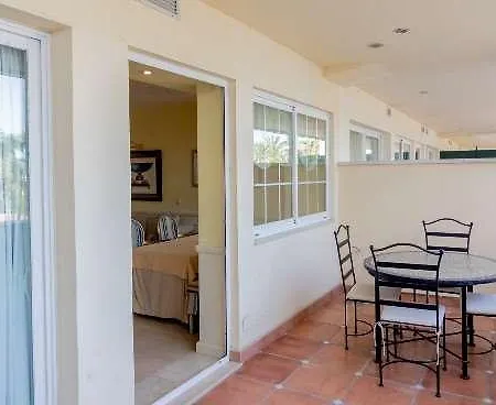 Guadalpin Suites-2