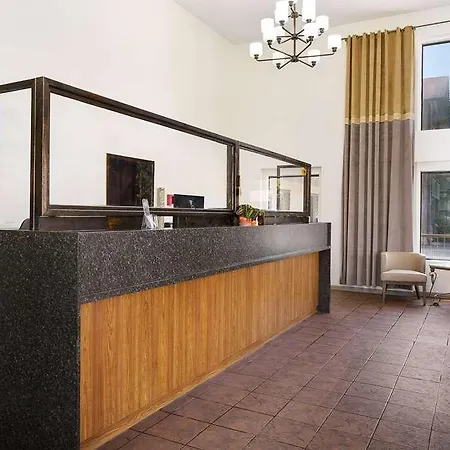 Days Inn Pigeon Forge South-3