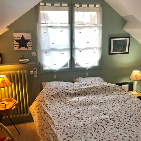 Chambre double avec salle de bain privative-3