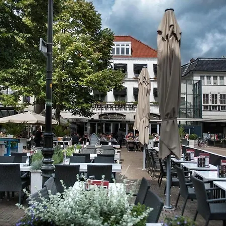 Luxe Kamer In Stadsvilla, Gratis Parkeren!-2