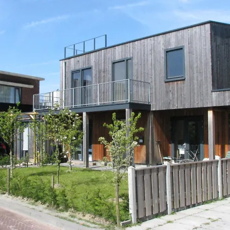Active Bnb Den Haag-3