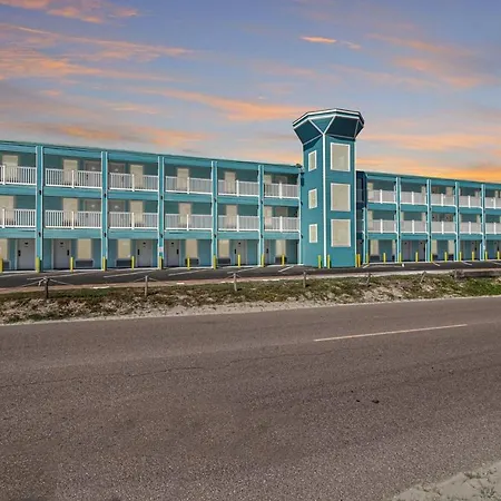 Seaside Boutique Hotel, Waves At Your Doorstep-3