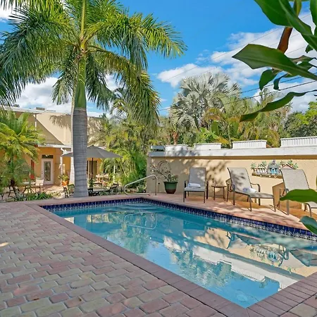 Banyan House Vacation Rentals-2