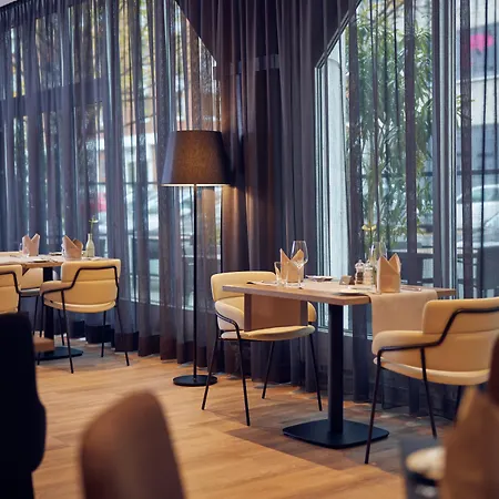 Doubletree By Hilton Hannover Schweizerhof-3