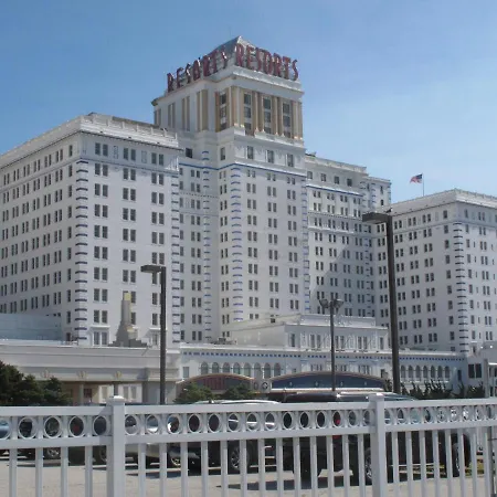 Cozy Unit At Resort Casino Hotel Atlantic City-2