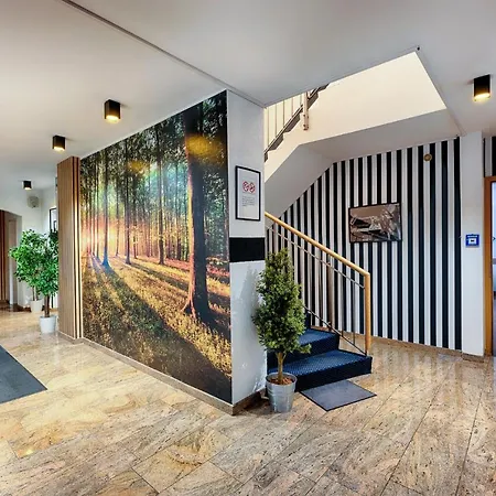 Home Hotel-2