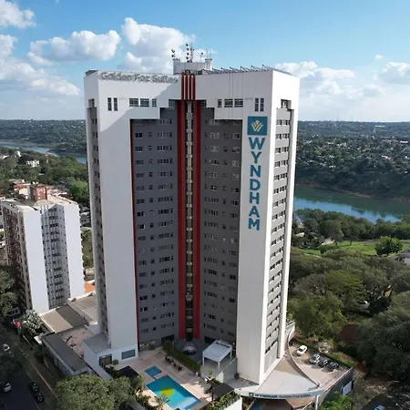 Wyndham Golden Foz Suítes-2
