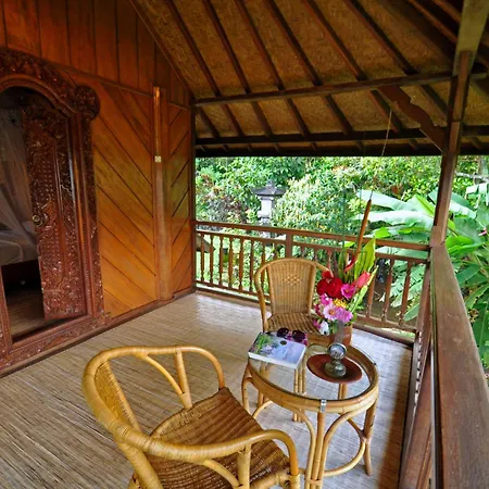 Puri Lumbung Cottages Restaurant & Spa Munduk-3