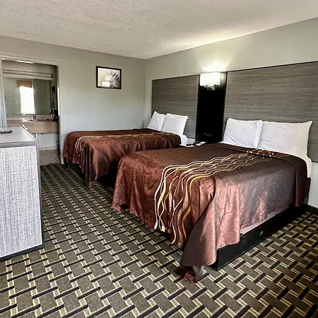 Red Carpet Inn - Natchez-3