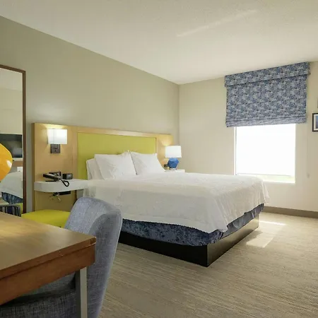 Hampton Inn Edenton-2