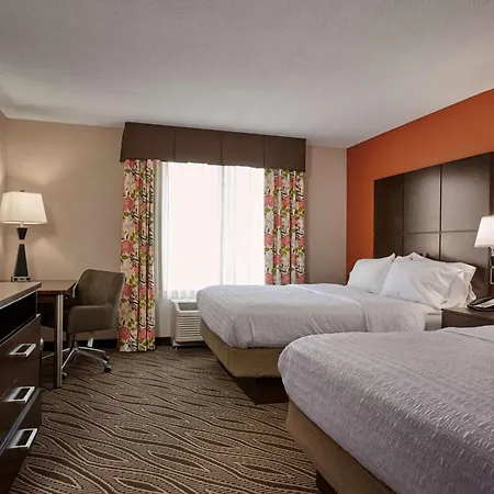 Hampton Inn Evansville Airport-3