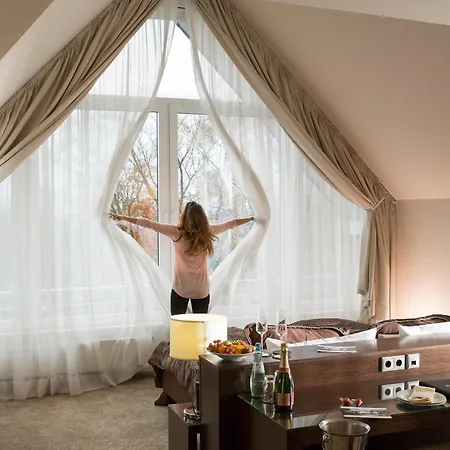 L'Arrivee Hotel & Spa-3