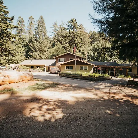 Taylor Creek Lodge-3