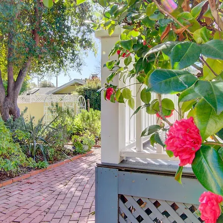 Secret Garden Inn & Cottages-3