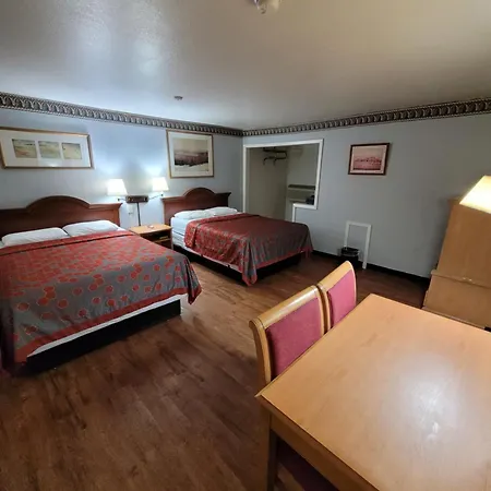 Sands Motel-2