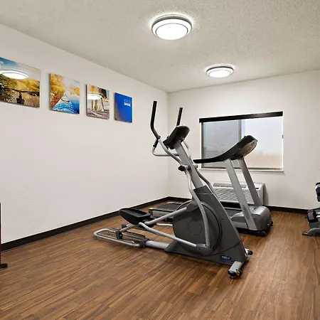 Comfort Suites University-3