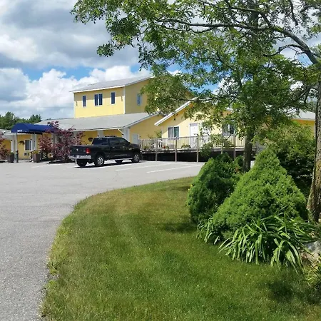 High Seas Motel-2