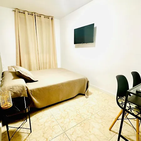 Hostal La Taberna-2
