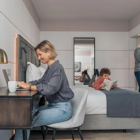 Pestana Lisboa Vintage City Center Suites-2